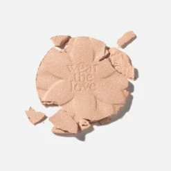 Glow Get It Highlighting Powder (Bright Champagne)(Glow Get It Highlighter Bright Champagne) 6 Glow Get It Highlighting Powder (Bright Champagne)(Glow Get It Highlighter Bright Champagne) -Zoeva Kosmetik Geschaft PDP25 GGIH001 Champagne 02