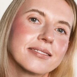 Pout Perfect Lipstick Pencil (Lea)(Pout Perfect Lipstick Pencil Lea) -Zoeva Kosmetik Geschaft PDP25 PPL001 Lea Q324 OldImagery