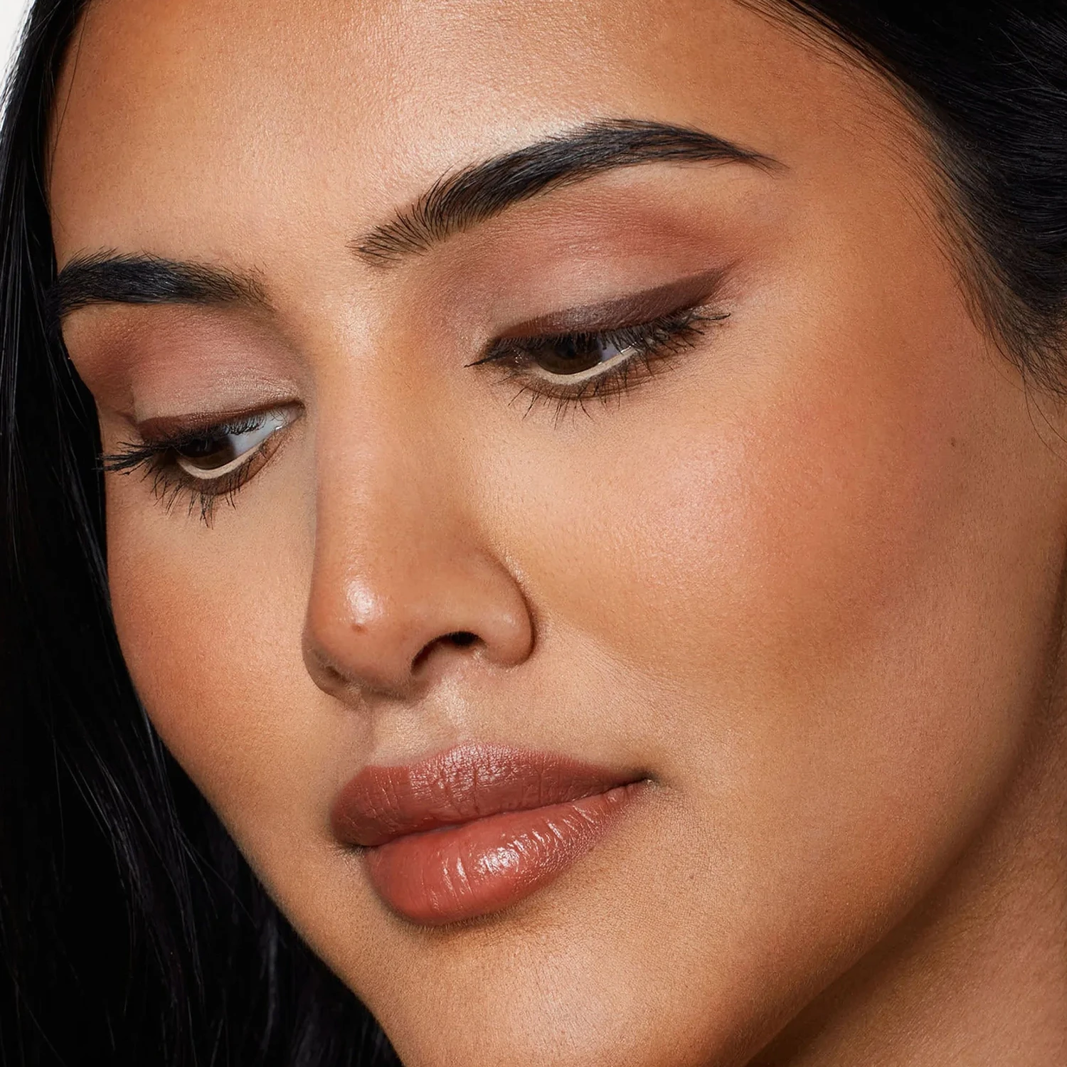 Velvet Love Eyeliner Pencil (Perfect Cocoa)(Velvet Love Eyeliner Pencil Perfect Cocoa) 2 Velvet Love Eyeliner Pencil (Perfect Cocoa)(Velvet Love Eyeliner Pencil Perfect Cocoa) – Bild 2