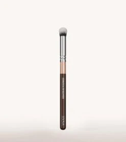 142 Concealer Buffer Pinsel (Chocolate)(142 Concealer Buffer Chocolate)